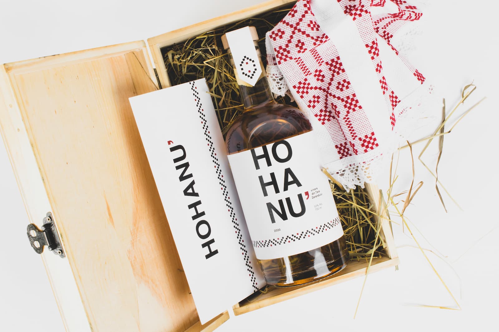 Hohanu' | Branding, Packaging & Label Design