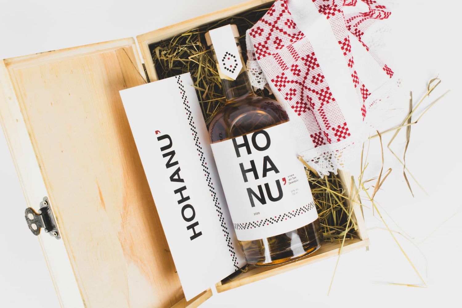 Hohanu' | Branding, Packaging & Label Design