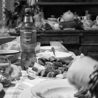 Black and White Photography Christmas Dinner 1.jpg